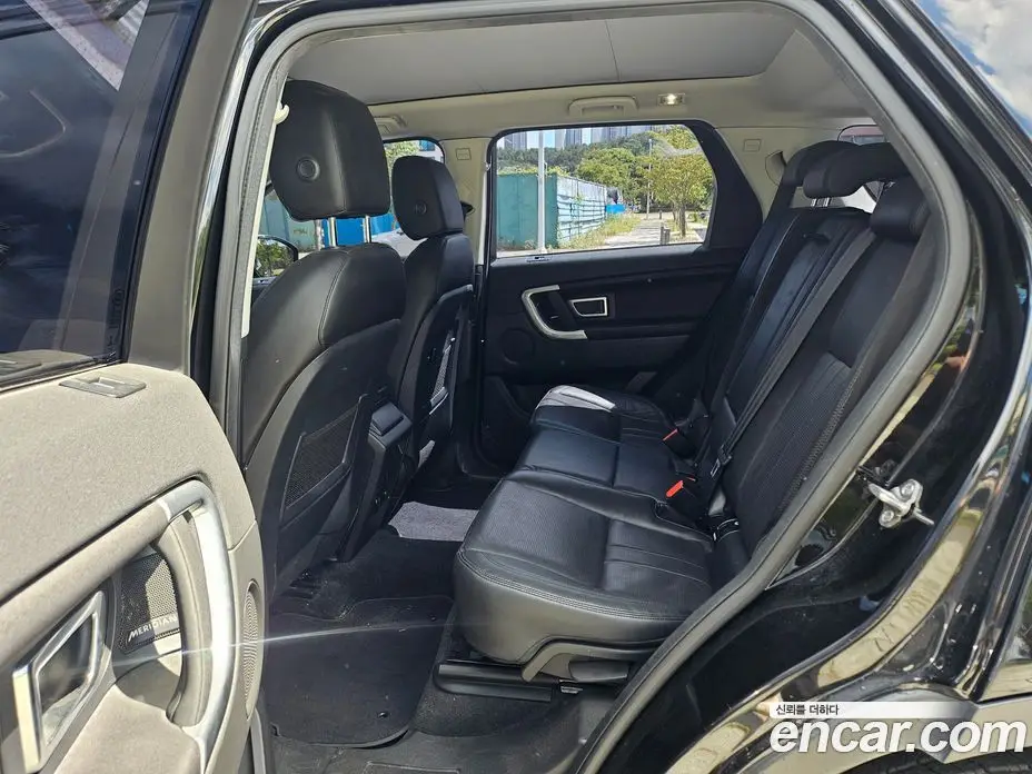 Land Rover Discovery Sport 2017 2.0 автомат (гидро), фото 10