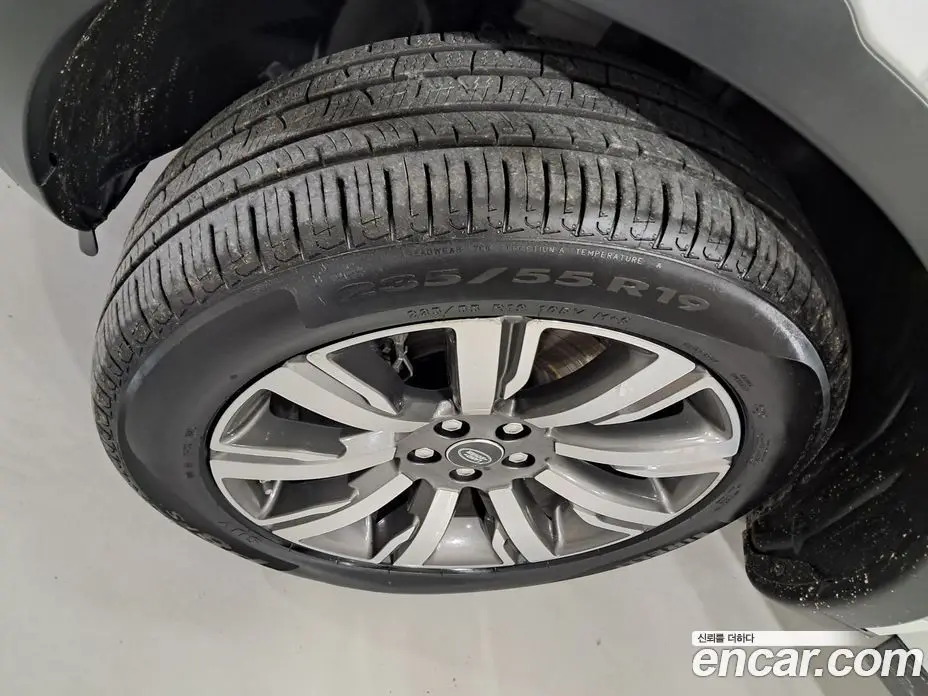 Land Rover Discovery Sport 2019 2.0 автомат (гидро), фото 20