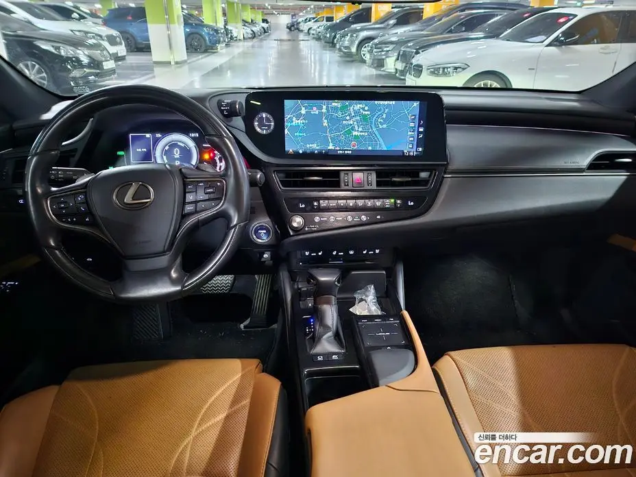 Lexus ES 2021 2.5 автомат (гидро), фото 7 Lexus ES 2021 2.5 автомат (гидро), фото 7