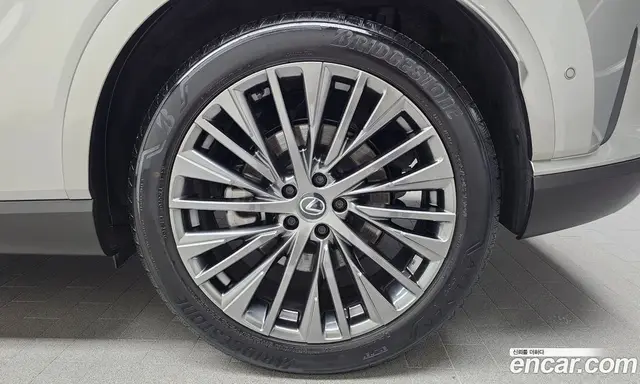 Lexus RX 2023 2.5 автомат (гидро), миниатюра 7 Lexus RX 2023 2.5 автомат (гидро), миниатюра 7