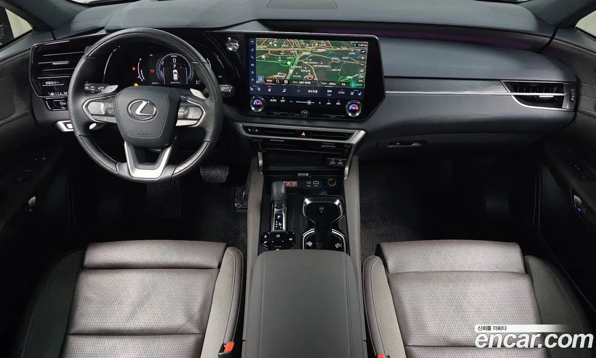Lexus RX 2023 2.5 автомат (гидро), фото 10 Lexus RX 2023 2.5 автомат (гидро), фото 10