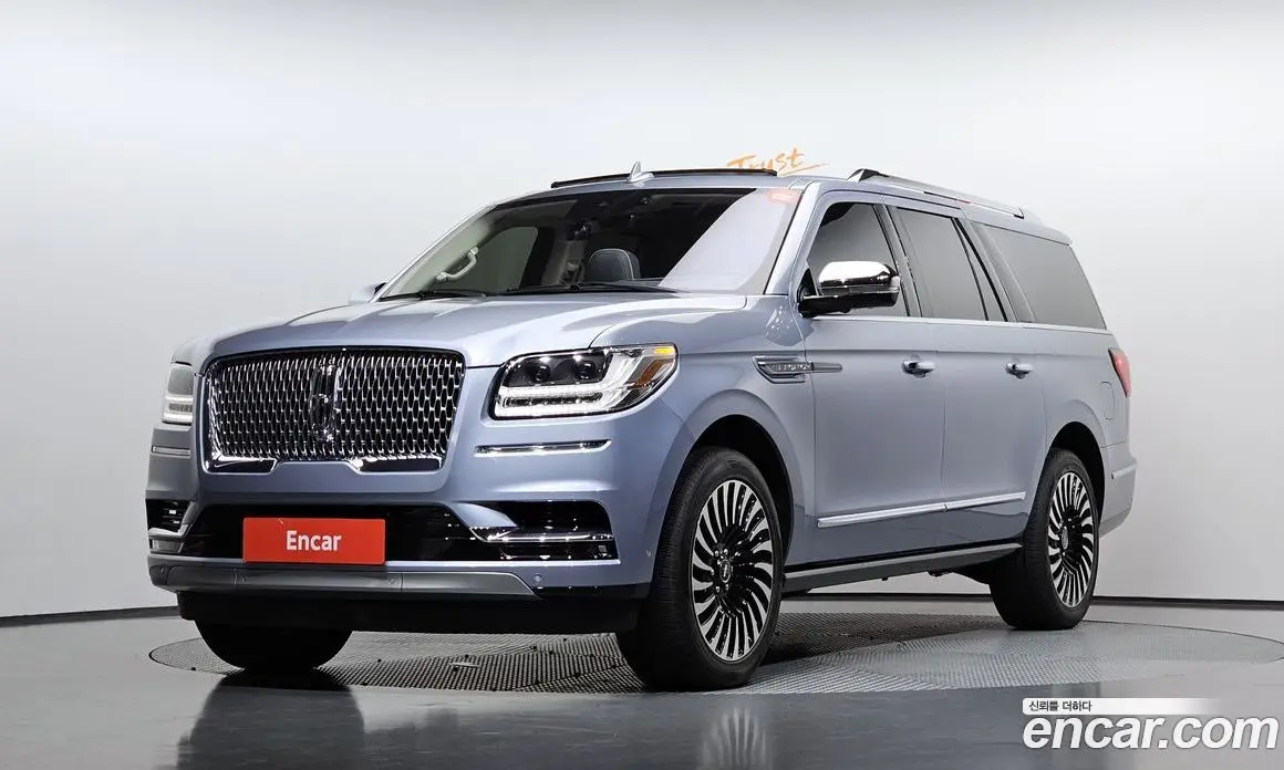 Lincoln Navigator 2019 3.5 автомат (гидро), фото 1 Lincoln Navigator 2019 3.5 автомат (гидро), фото 1