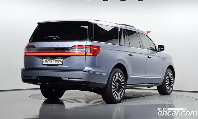 Lincoln Navigator 2019 3.5 автомат (гидро), миниатюра 2 Lincoln Navigator 2019 3.5 автомат (гидро), миниатюра 2