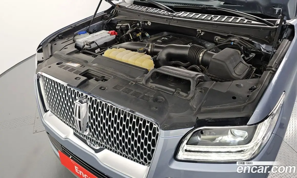 Lincoln Navigator 2019 3.5 автомат (гидро), фото 6 Lincoln Navigator 2019 3.5 автомат (гидро), фото 6
