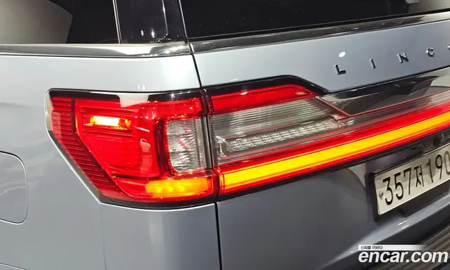 Lincoln Navigator 2019 3.5 автомат (гидро), миниатюра 9 Lincoln Navigator 2019 3.5 автомат (гидро), миниатюра 9