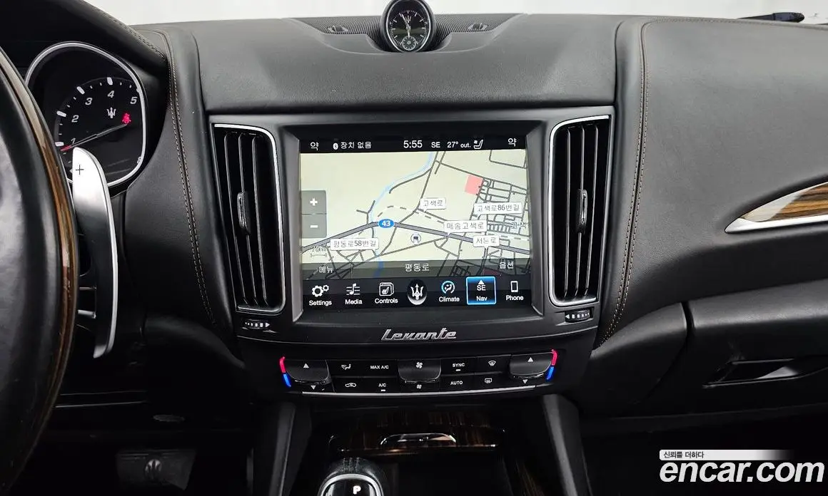 Maserati Levante 2016 3.0 автомат (гидро), фото 14 Maserati Levante 2016 3.0 автомат (гидро), фото 14