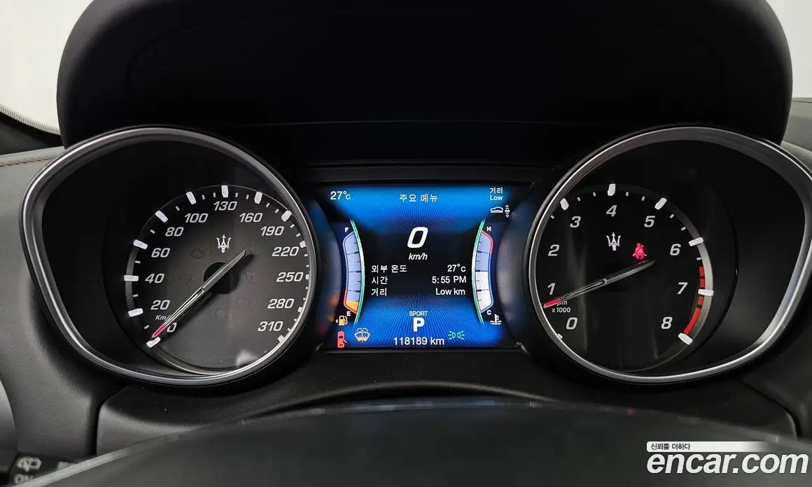 Maserati Levante 2016 3.0 автомат (гидро), фото 8 Maserati Levante 2016 3.0 автомат (гидро), фото 8