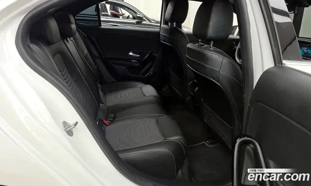 Mercedes-Benz A-Class 2020 2.0 автомат (гидро), миниатюра 11 Mercedes-Benz A-Class 2020 2.0 автомат (гидро), миниатюра 11