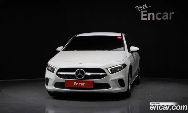 Mercedes-Benz A-Class 2020 2.0 автомат (гидро), миниатюра 3 Mercedes-Benz A-Class 2020 2.0 автомат (гидро), миниатюра 3