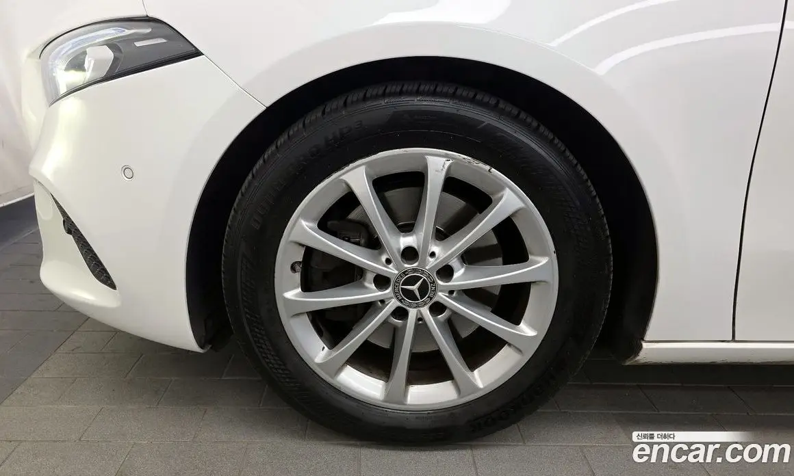 Mercedes-Benz A-Class 2020 2.0 автомат (гидро), фото 5 Mercedes-Benz A-Class 2020 2.0 автомат (гидро), фото 5