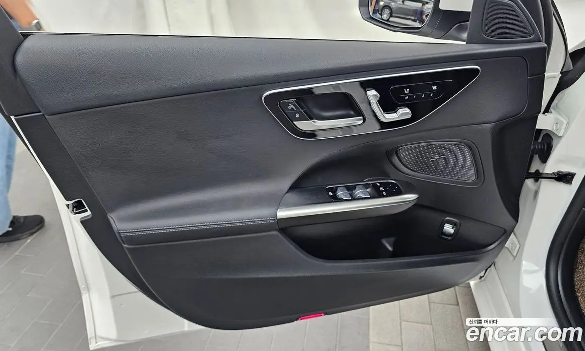 Mercedes-Benz C-Class 2024 2.0 автомат (гидро), фото 14