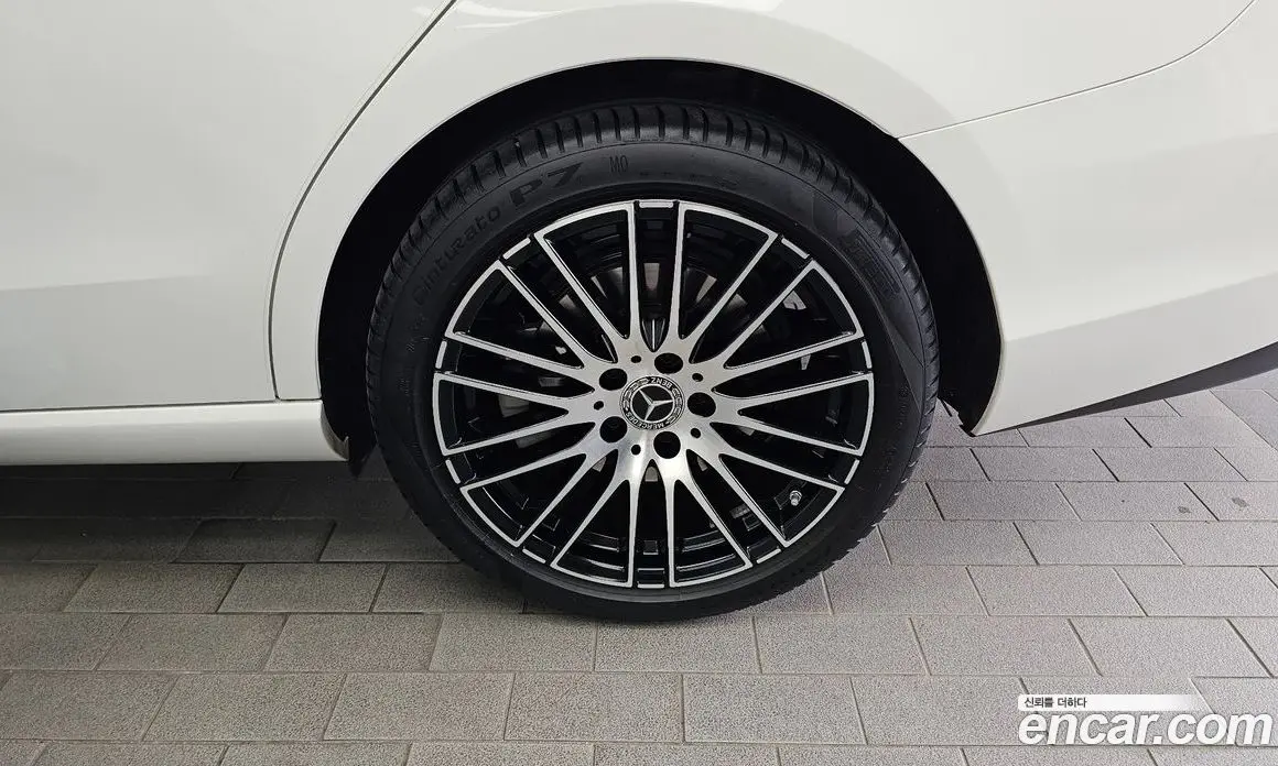 Mercedes-Benz C-Class 2024 2.0 автомат (гидро), фото 7