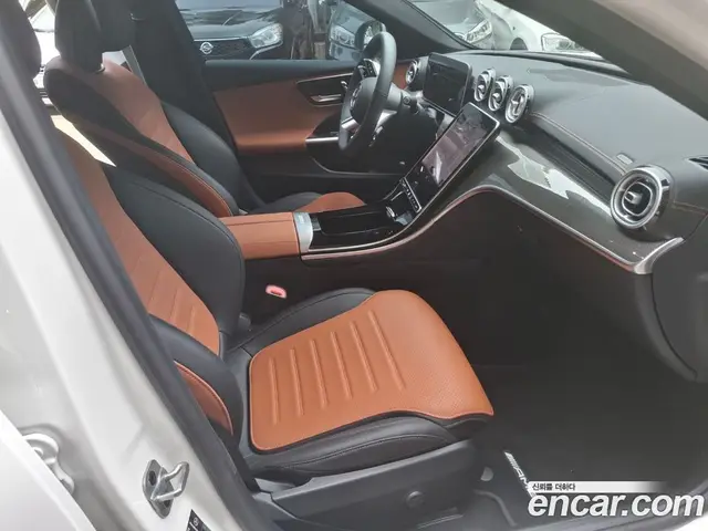 Mercedes-Benz C-Class 2025 2.0 автомат (гидро), миниатюра 11