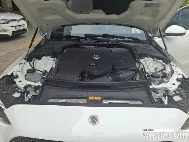 Mercedes-Benz C-Class 2025 2.0 автомат (гидро), миниатюра 6