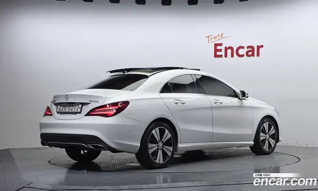 Mercedes-Benz CLA-Class 2016 2.0 автомат (гидро), миниатюра 2