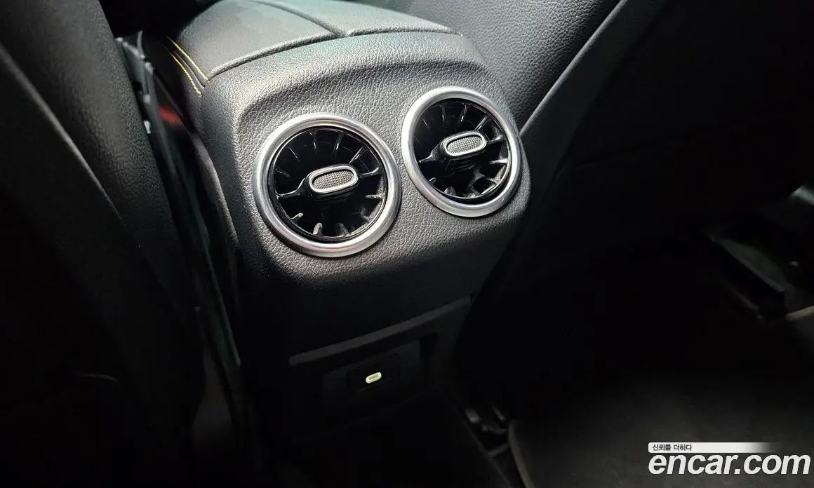 Mercedes-Benz CLA-Class 2024 2.0 автомат (гидро), фото 28