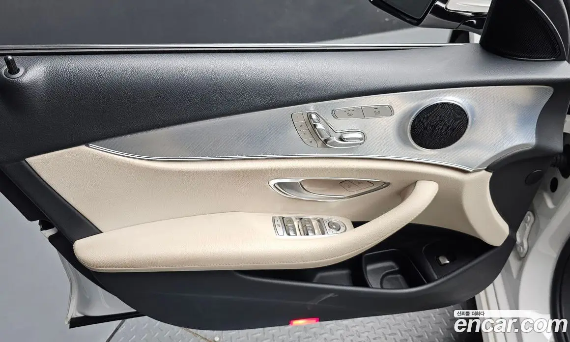 Mercedes-Benz E-Class 2020 2.0 автомат (гидро), фото 14