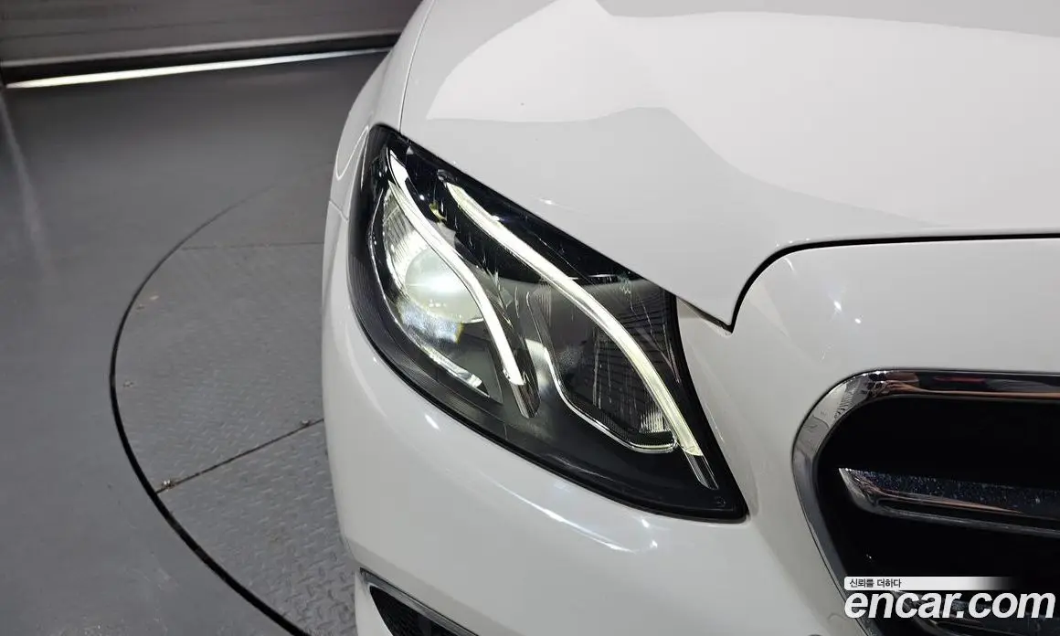 Mercedes-Benz E-Class 2020 2.0 автомат (гидро), фото 8