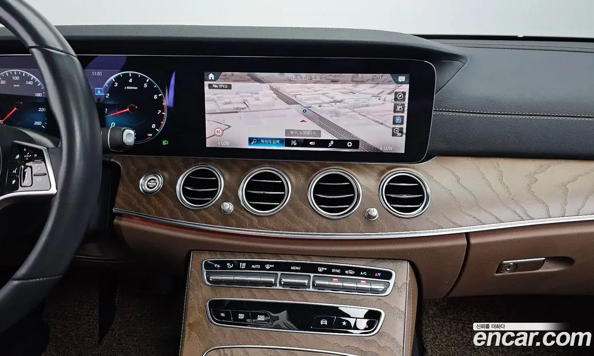Mercedes-Benz E-Class 2021 2.0 автомат (гидро), фото 13