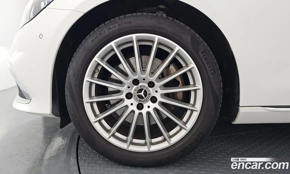 Mercedes-Benz E-Class 2021 2.0 автомат (гидро), фото 5