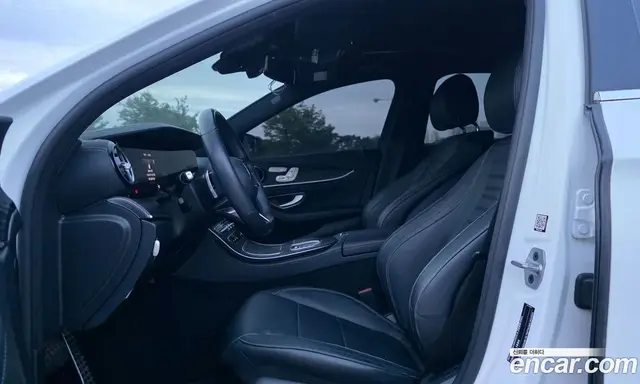Mercedes-Benz E-Class 2021 1.9 автомат (гидро), миниатюра 11