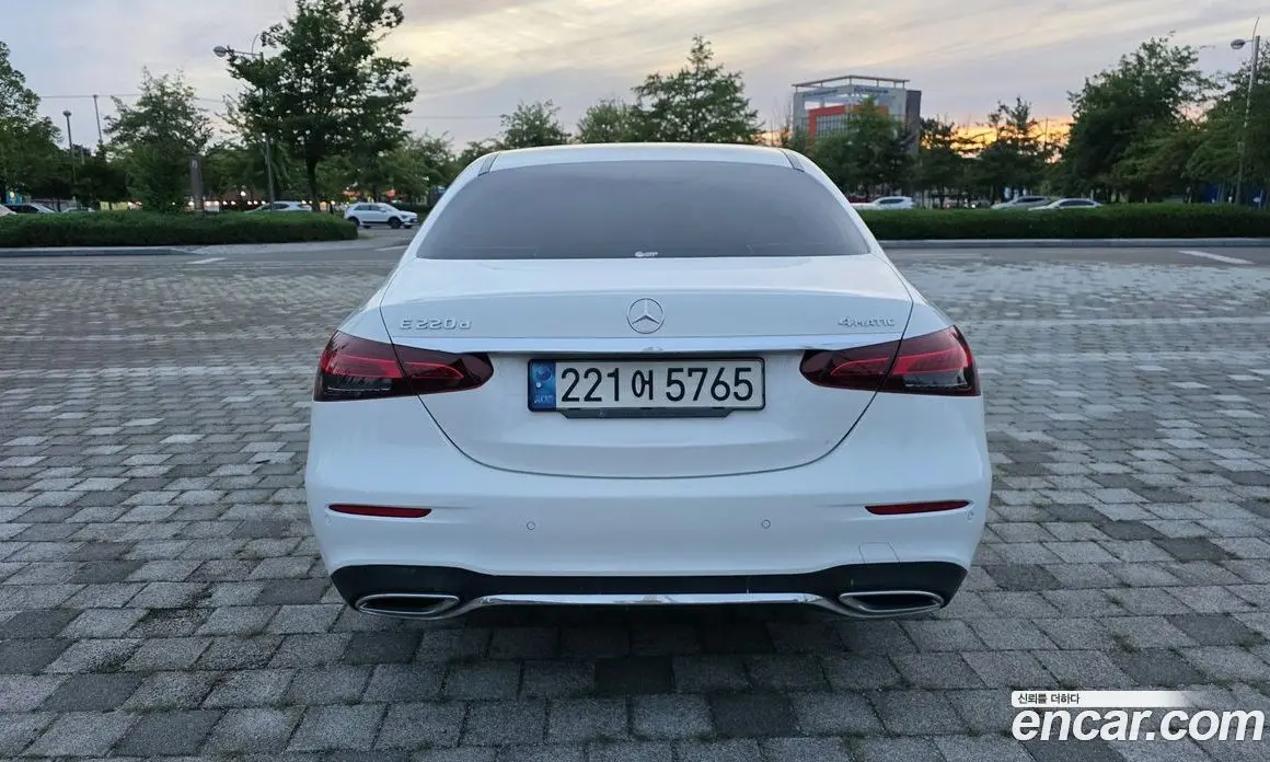Mercedes-Benz E-Class 2021 1.9 автомат (гидро), фото 6