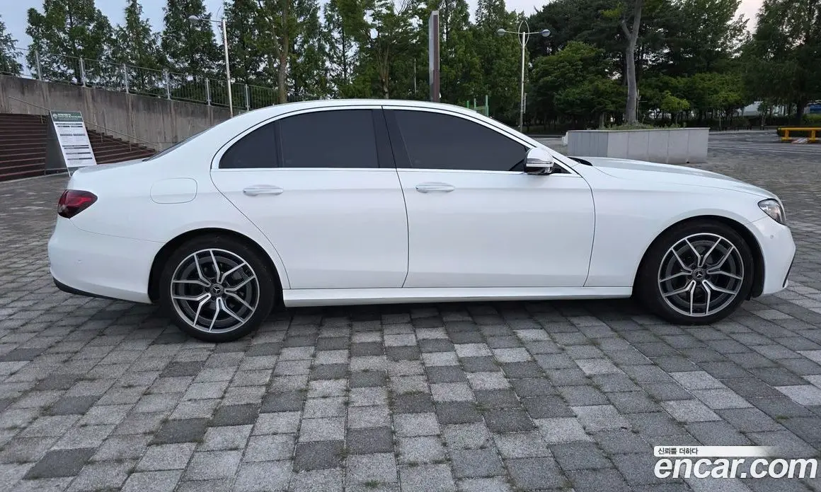 Mercedes-Benz E-Class 2021 1.9 автомат (гидро), фото 8