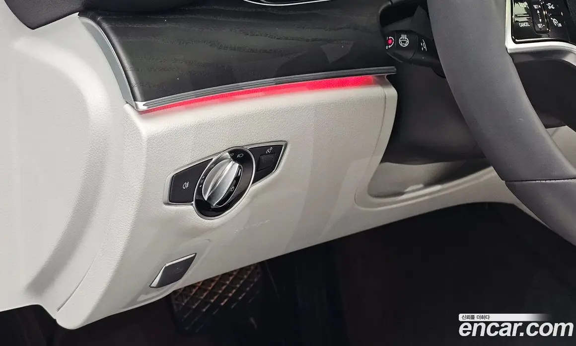 Mercedes-Benz E-Class 2023 2.0 автомат (гидро), фото 22