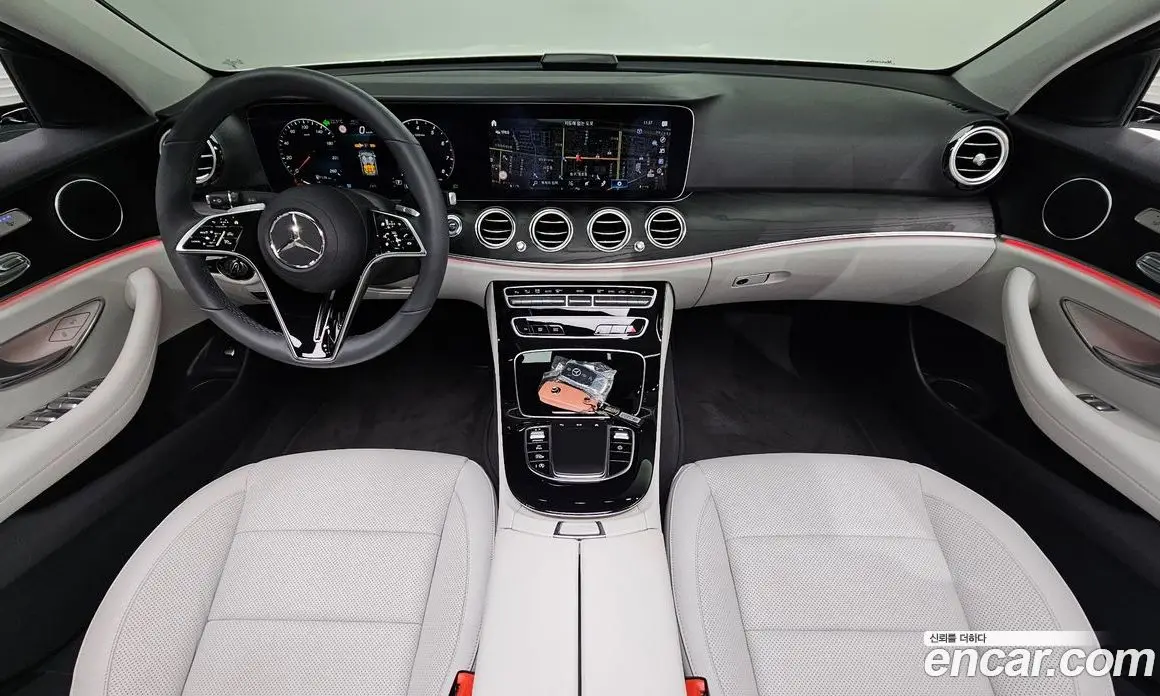Mercedes-Benz E-Class 2023 2.0 автомат (гидро), фото 9