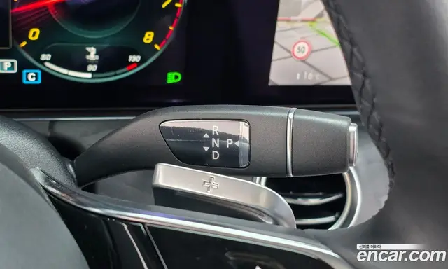 Mercedes-Benz E-Class 2023 2.0 автомат (гидро), миниатюра 9