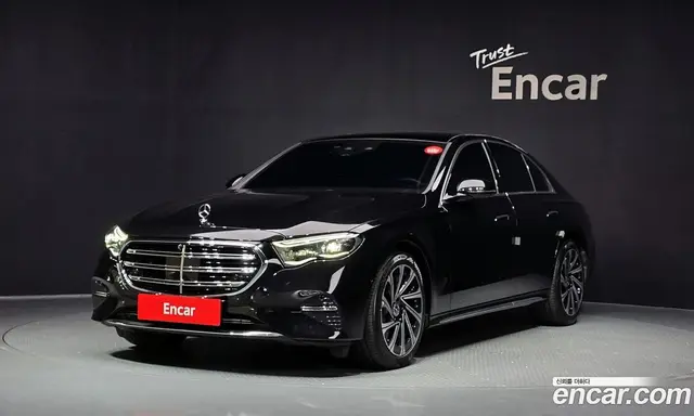 Mercedes-Benz E-Class 2024 2.0 автомат (гидро), миниатюра 1