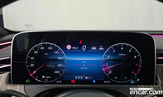 Mercedes-Benz E-Class 2024 2.0 автомат (гидро), миниатюра 11