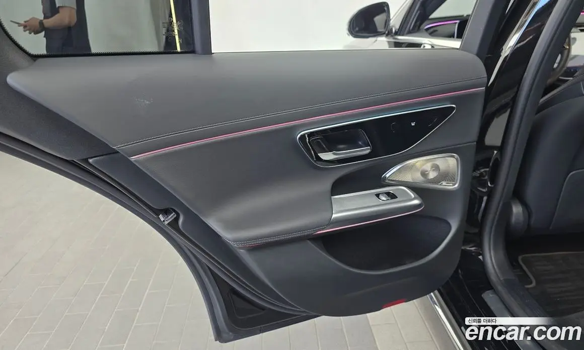 Mercedes-Benz E-Class 2024 2.0 автомат (гидро), фото 15