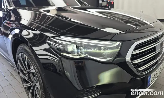 Mercedes-Benz E-Class 2024 2.0 автомат (гидро), миниатюра 8