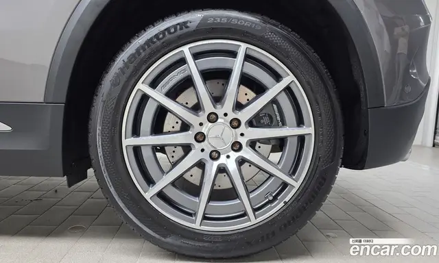 Mercedes-Benz GLA-Class 2021 2.0 автомат (гидро), миниатюра 7