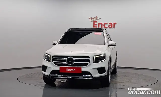Mercedes-Benz GLB-Class 2022 1.9 автомат (гидро), миниатюра 2