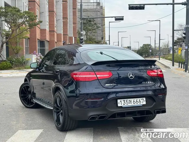 Mercedes-Benz GLC-Class 2018 4.0 автомат (гидро), миниатюра 2