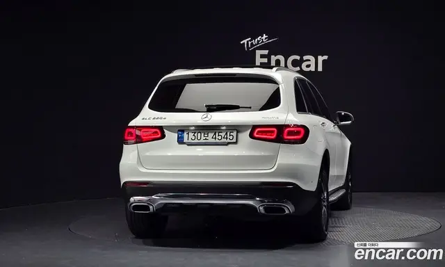 Mercedes-Benz GLC-Class 2021 1.9 автомат (гидро), миниатюра 3