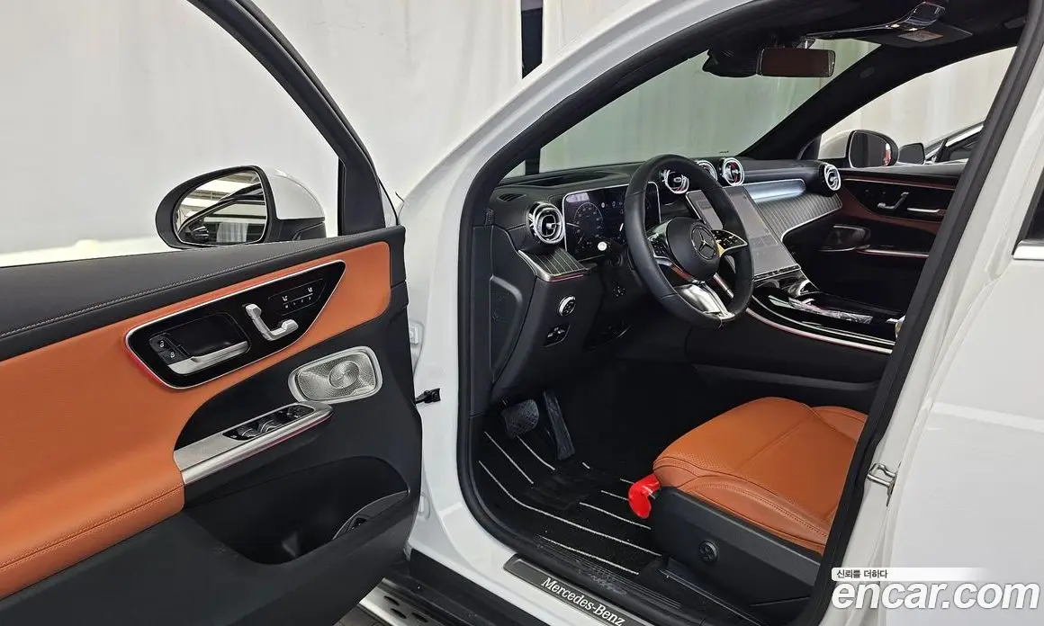 Mercedes-Benz GLC-Class 2025 2.0 автомат (гидро), фото 13