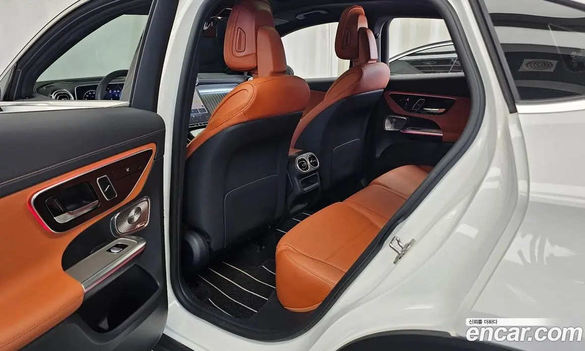 Mercedes-Benz GLC-Class 2025 2.0 автомат (гидро), фото 16