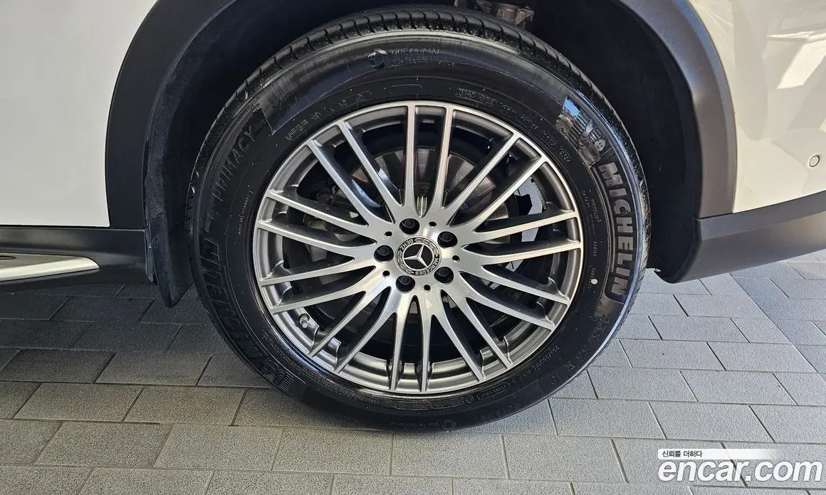Mercedes-Benz GLC-Class 2025 2.0 автомат (гидро), фото 7