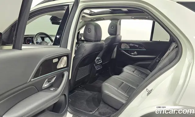 Mercedes-Benz GLE-Class 2022 2.0 автомат (гидро), миниатюра 11