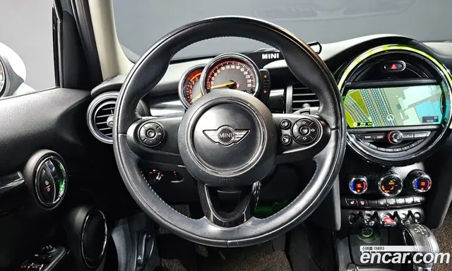Mini Cooper 2016 1.5 автомат (гидро), миниатюра 12