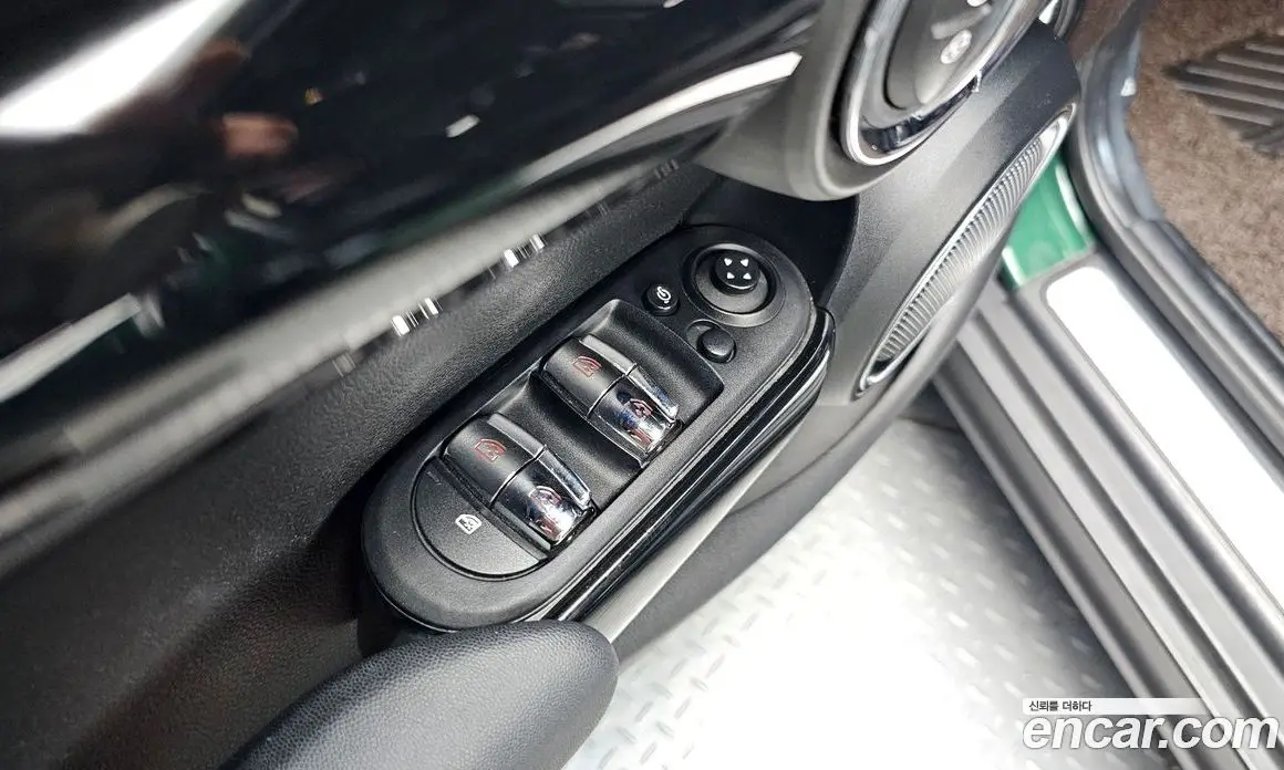 Mini Cooper 2016 1.5 автомат (гидро), фото 19