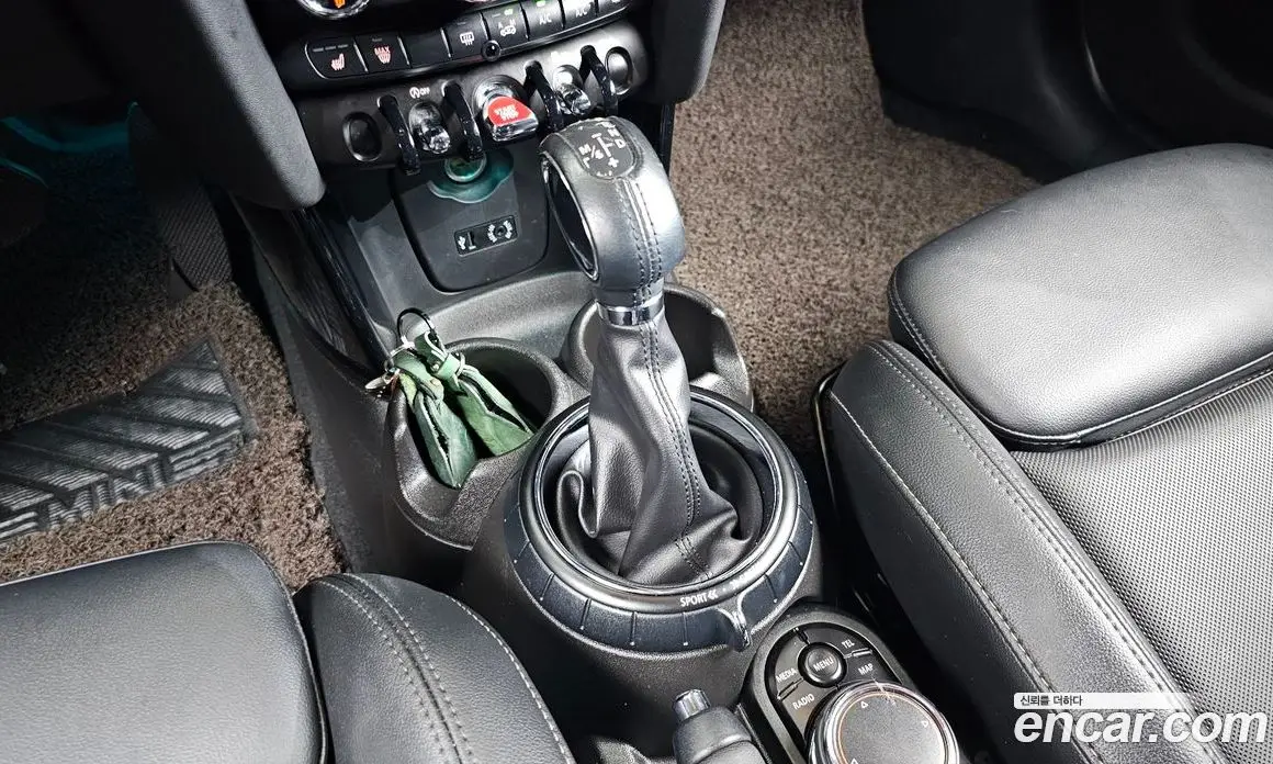 Mini Cooper 2016 1.5 автомат (гидро), фото 9