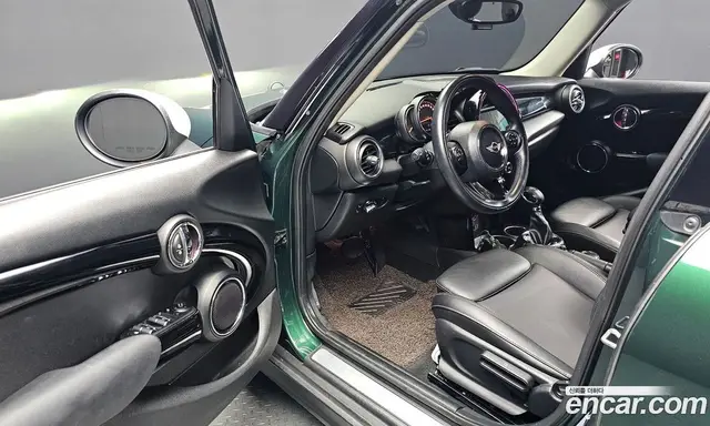 Mini Cooper 2016 1.5 автомат (гидро), миниатюра 10