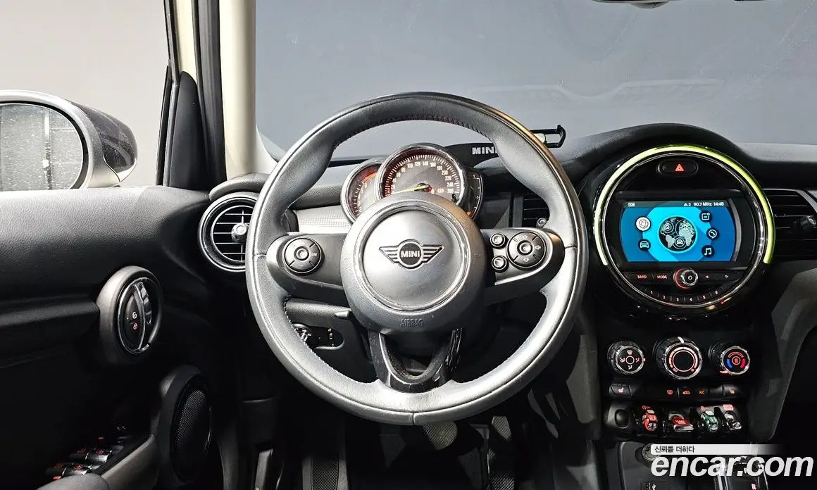 Mini Cooper 2019 1.5 автомат (гидро), фото 13