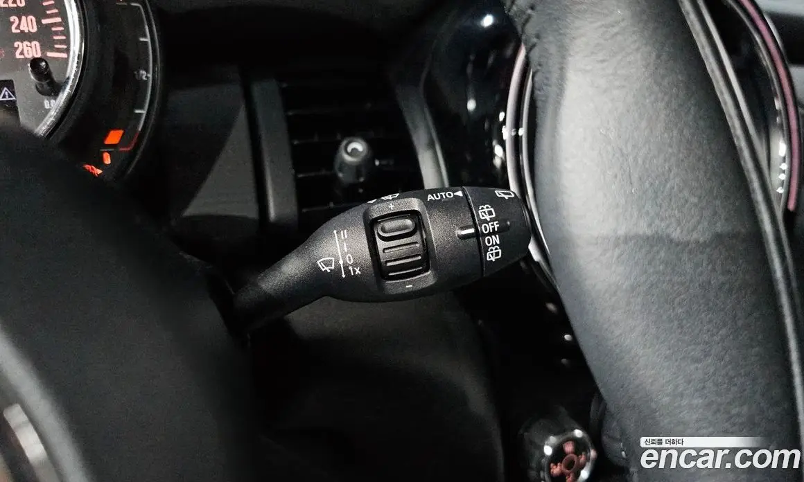 Mini Cooper 2019 1.5 автомат (гидро), фото 17