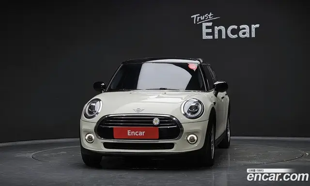 Mini Cooper 2019 1.5 автомат (гидро), миниатюра 3