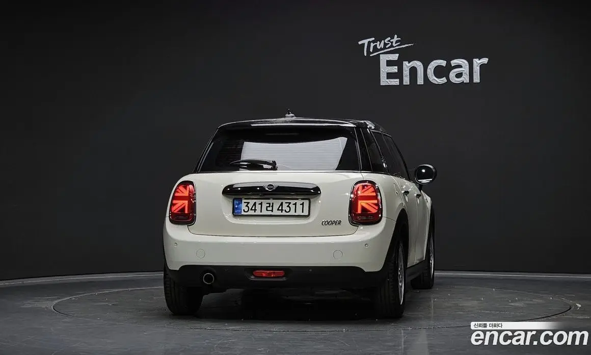 Mini Cooper 2019 1.5 автомат (гидро), фото 4